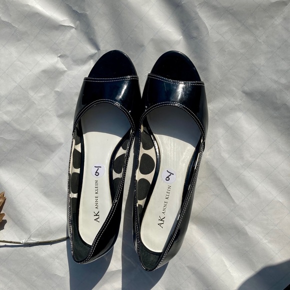 Anna Klein Women’s shoe - Picture 9 of 14